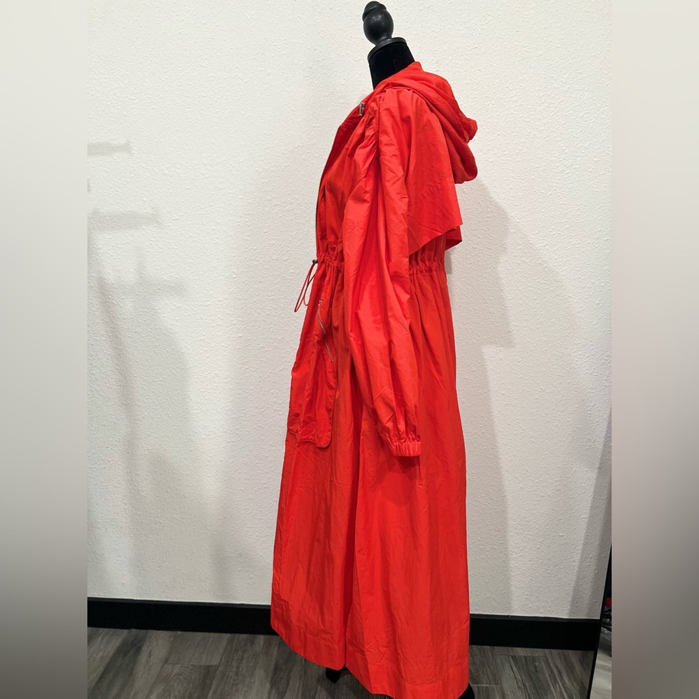 GSTQ Red Trench - Picture 3 of 8